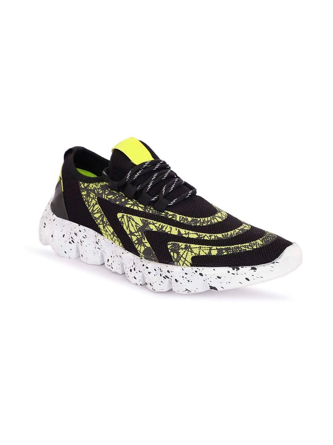 Men Casual Lace up sneakers